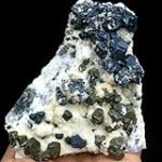 Las 5 mejores ferratas de los Dolomitas: ¡Equípate con los productos ideales para vivir la aventura al máximo!